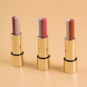 Two-toned lipstick2